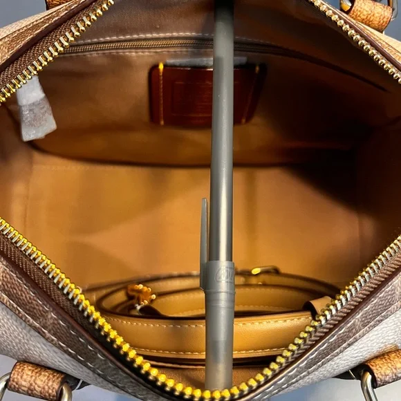 Coach Rowan in Blocked Signature Canvas - Picture 7 of 7